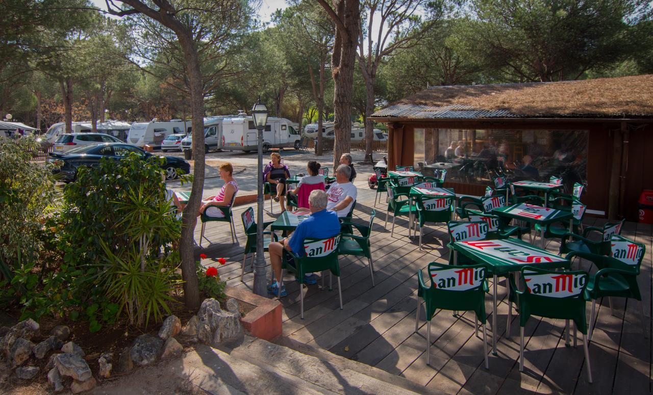 Complejo Turistico & Camping Cabopino มาร์เบยา ภายนอก รูปภาพ